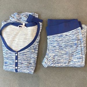 Victoria’s Secret Sleep Pajama Set